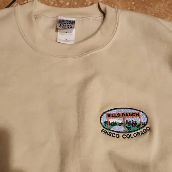 Tan Colorado pullover - Picture 2 of 4